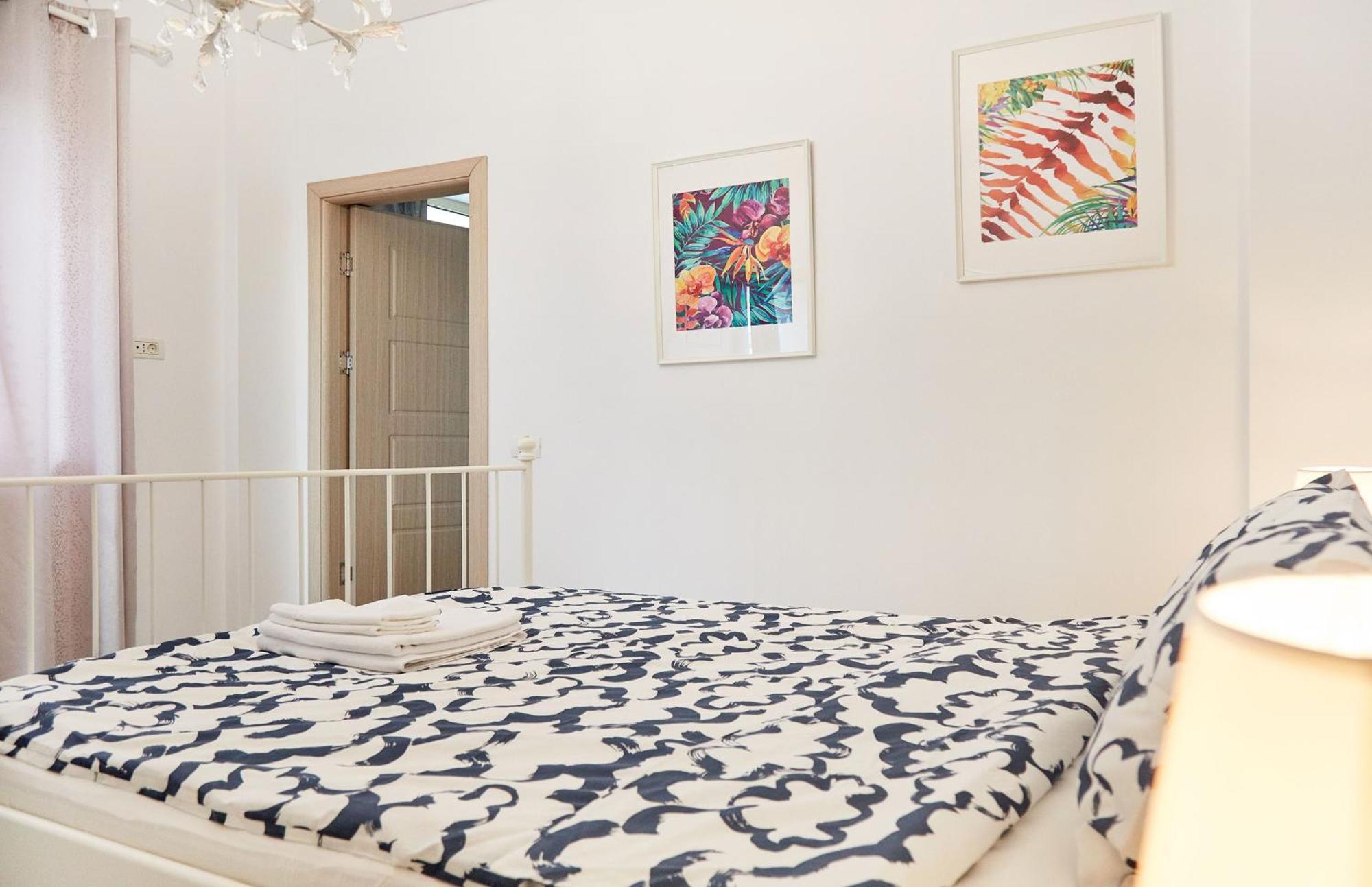 Sofia Seaside Apartamente Mamaia Nord Năvodari Esterno foto